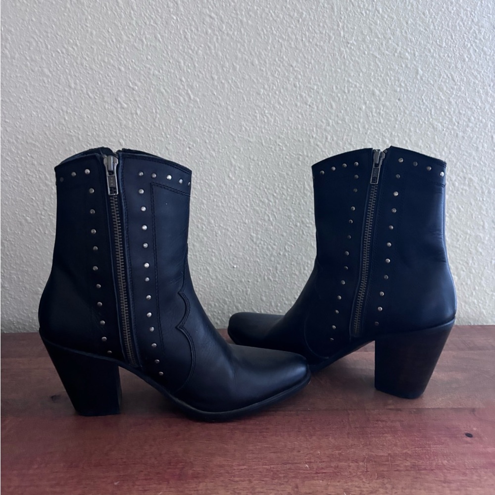 Liberty black Rebel ankle boot black 8.5